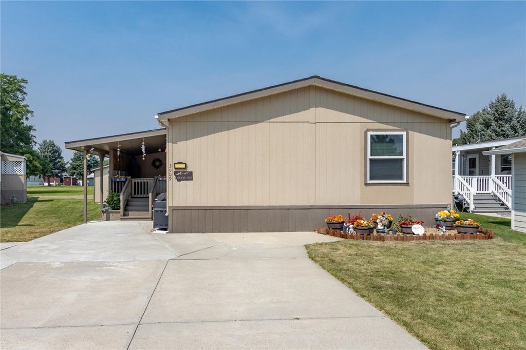 3909 S Tanager Lane, Billings, MT 59102