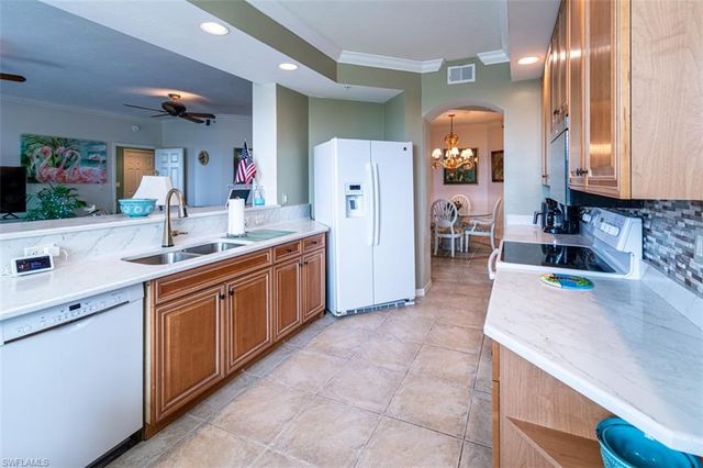 269 Vintage Bay DR C7, Marco Island, FL 34145