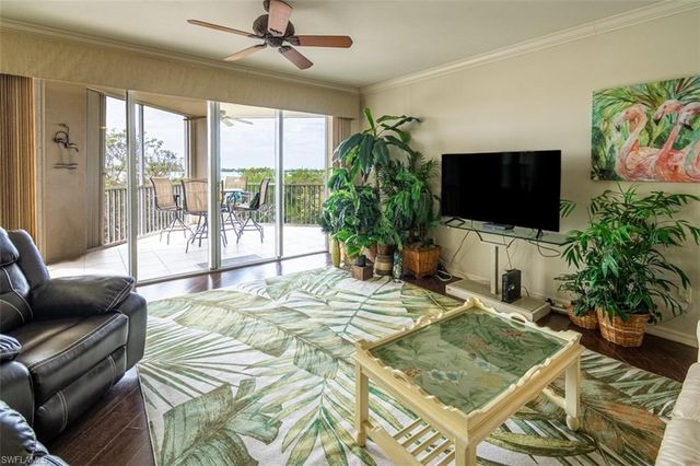 269 Vintage Bay DR C7, Marco Island, FL 34145