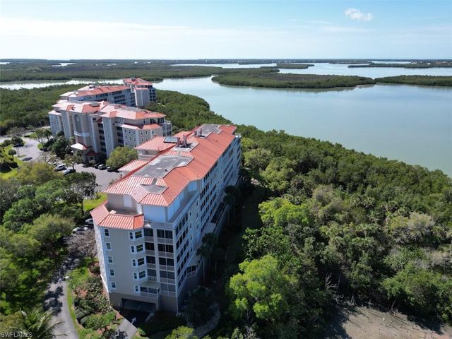 269 Vintage Bay DR C7, Marco Island, FL 34145