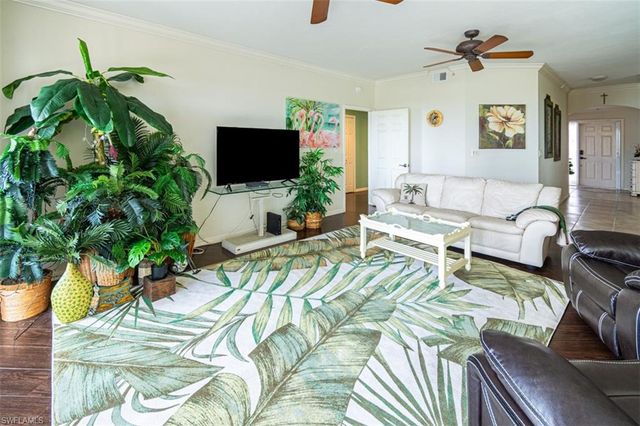 269 Vintage Bay DR C7, Marco Island, FL 34145