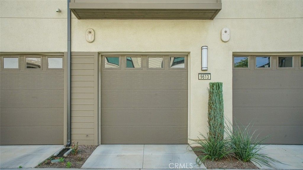 Image 34 of property listing at 9613 Nova Place, Rancho Cucamonga, CA 91730