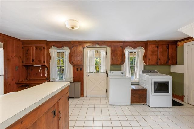 19 Lane Rd., Derry, NH 03038