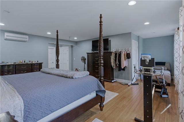 2446 Plainfield Pike, Johnston, RI 02919