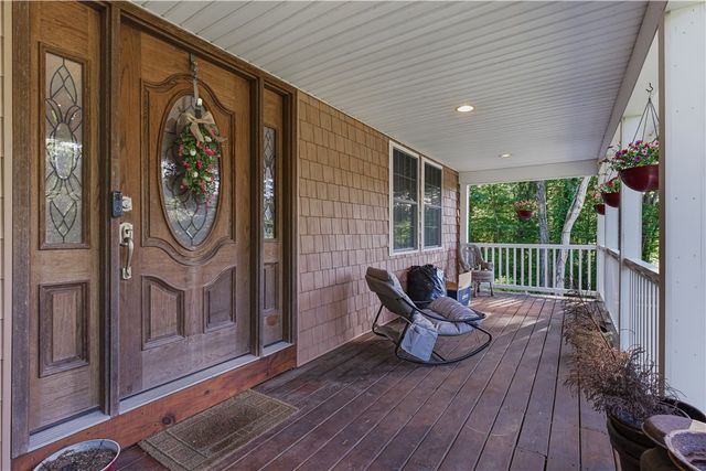 2446 Plainfield Pike, Johnston, RI 02919