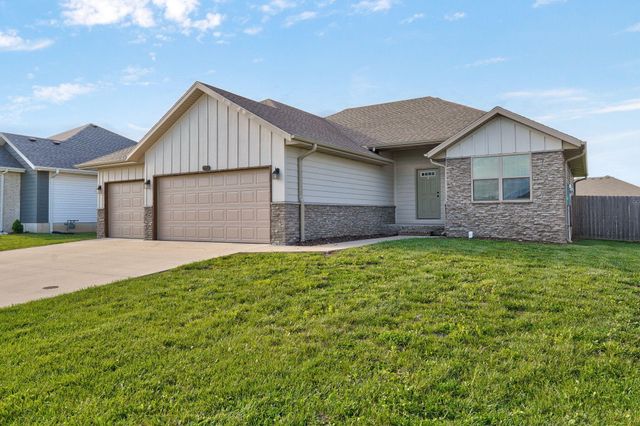 5627 W Mangrove Street, Springfield, MO 65802