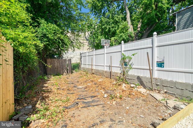 345 E ARMAT ST, Philadelphia, PA 19144