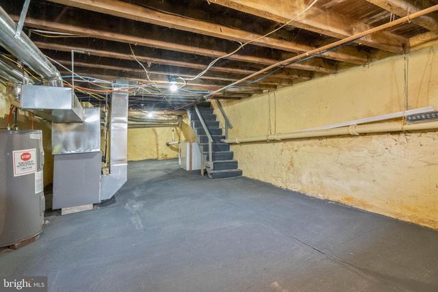 345 E ARMAT ST, Philadelphia, PA 19144