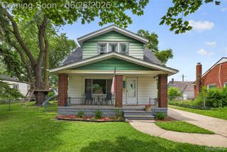 22865 Heussner Avenue, Warren, MI 48089
