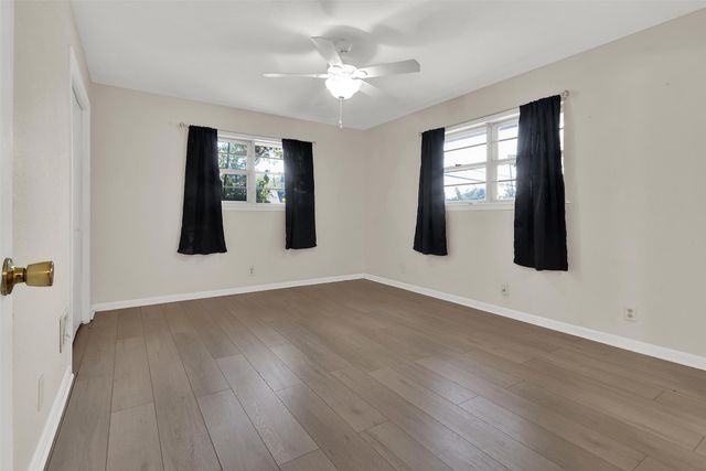 2500 W Elm Street, Denison, TX 75020