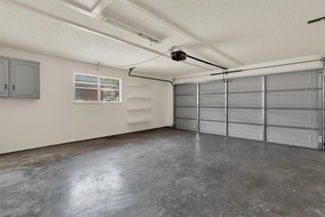 2500 W Elm Street, Denison, TX 75020