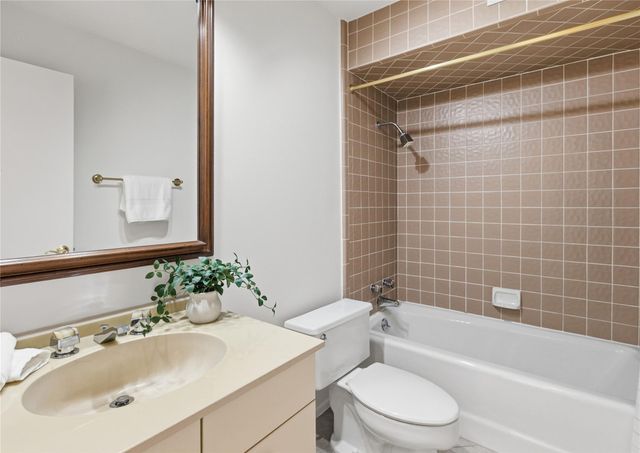 40 N Interstate 35 7B1, Austin, TX 78701