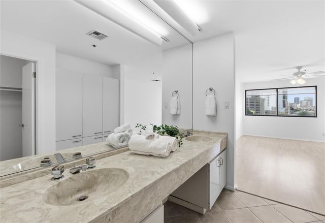 40 N Interstate 35 7B1, Austin, TX 78701
