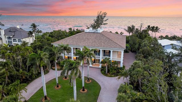 8132 SANDERLING ROAD, Sarasota, FL 34242