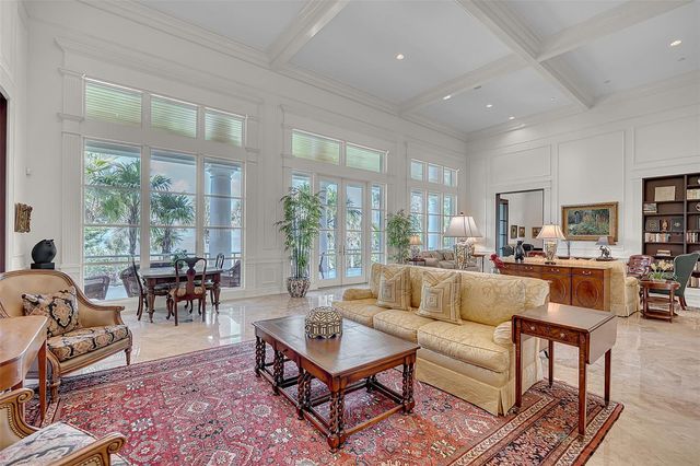 8132 SANDERLING ROAD, Sarasota, FL 34242