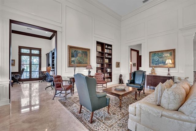 8132 SANDERLING ROAD, Sarasota, FL 34242