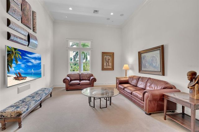 8132 SANDERLING ROAD, Sarasota, FL 34242