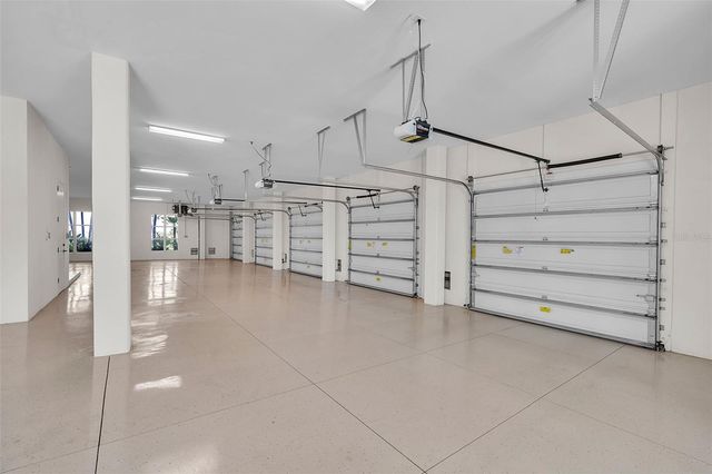 8132 SANDERLING ROAD, Sarasota, FL 34242