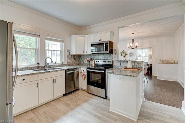 1834 Brantley Street, Winston-salem, NC 27103