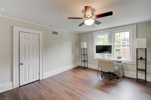1834 Brantley Street, Winston-salem, NC 27103