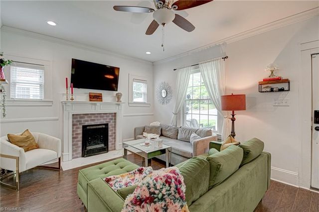 1834 Brantley Street, Winston-salem, NC 27103