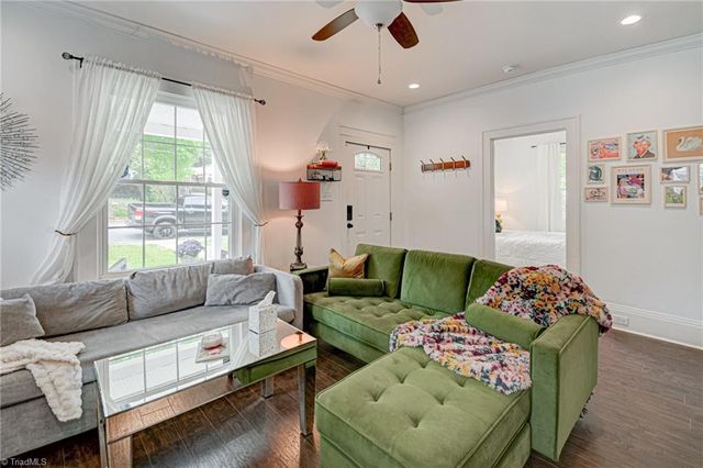 1834 Brantley Street, Winston-salem, NC 27103