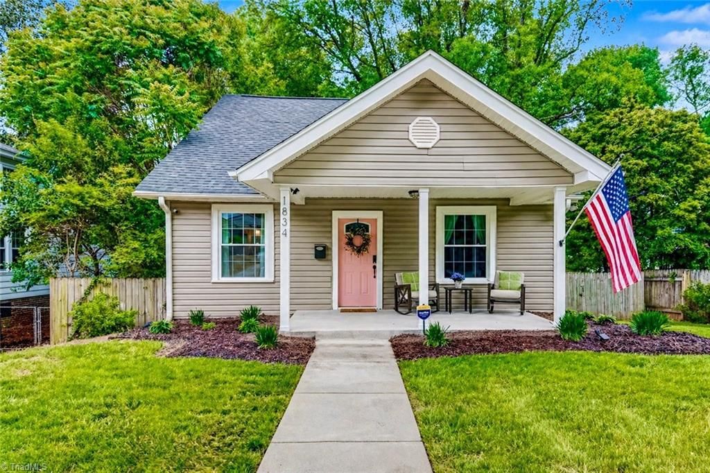 1834 Brantley Street, Winston-salem, NC 27103