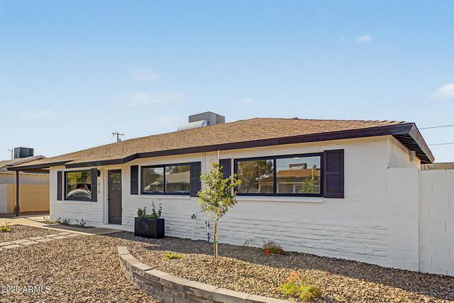 1018 E RUTH Avenue, Phoenix, AZ 85020