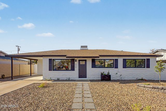 1018 E RUTH Avenue, Phoenix, AZ 85020