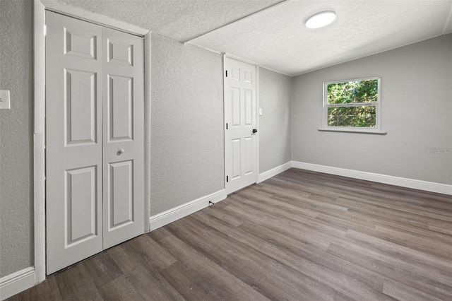 1606 E OSBORNE AVENUE, Tampa, FL 33610