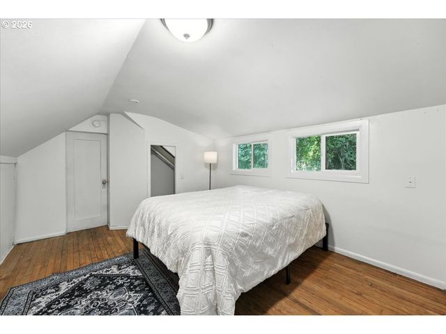 3144 Ne 103RD Pl, Portland, OR 97220