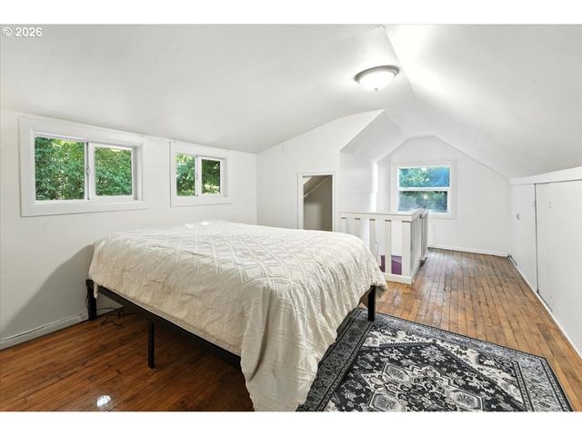 3144 Ne 103RD Pl, Portland, OR 97220