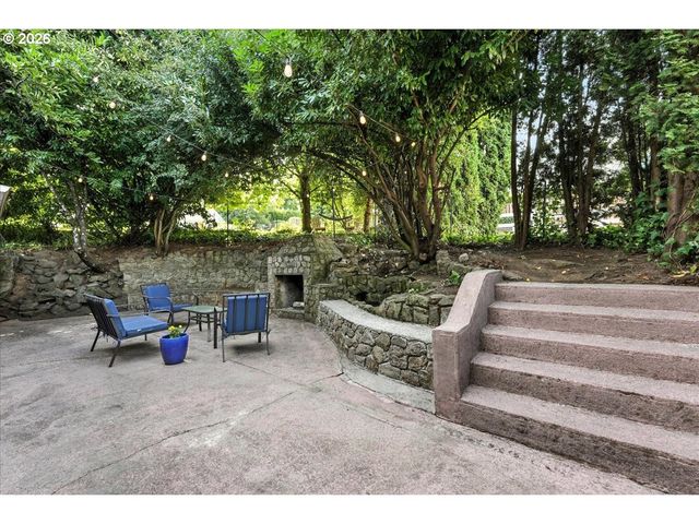 3144 Ne 103RD Pl, Portland, OR 97220