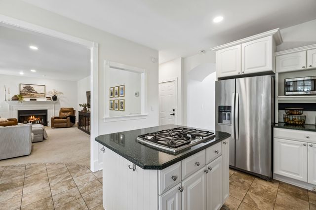 5008 Highpoint Rd, Pleasant View, TN 37146
