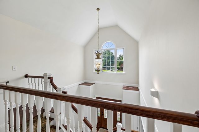 5008 Highpoint Rd, Pleasant View, TN 37146