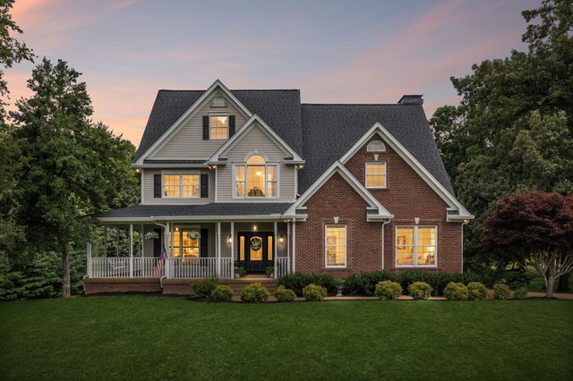 5008 Highpoint Rd, Pleasant View, TN 37146