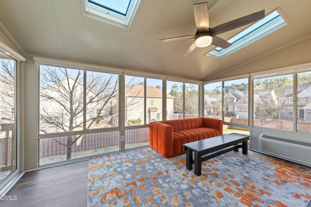 619 Laurel Berry Court, Apex, NC 27523