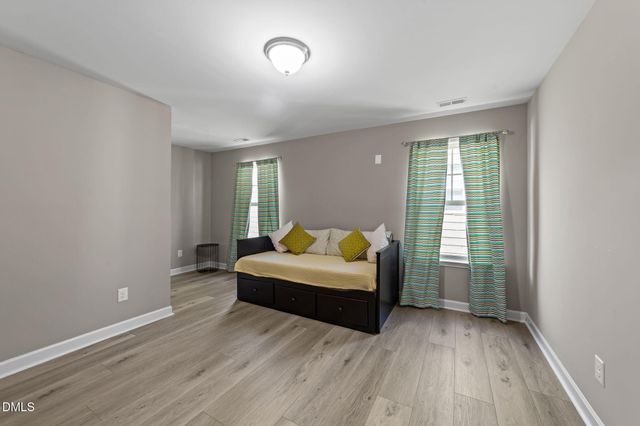 619 Laurel Berry Court, Apex, NC 27523