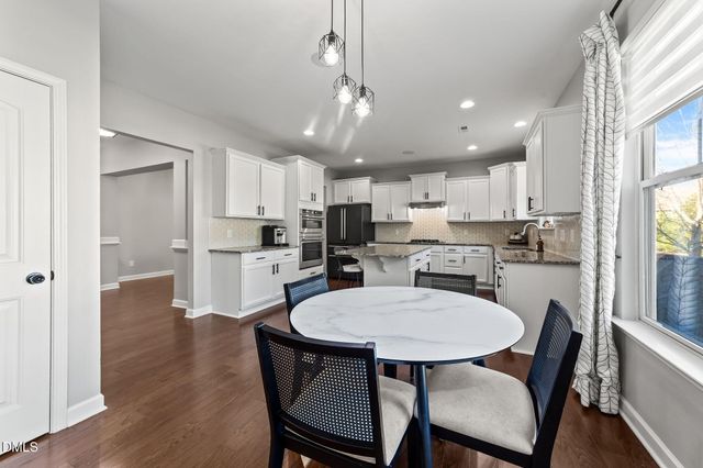 619 Laurel Berry Court, Apex, NC 27523