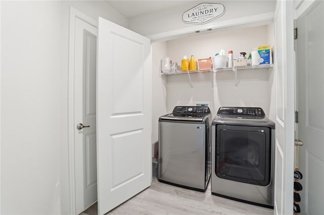 6033 Boxelder Drive, Tipp City, OH 45371