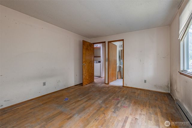 1216 E 70th Street, Tacoma, WA 98404