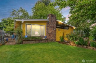 1216 E 70th Street, Tacoma, WA 98404