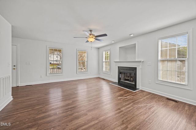 9220 Pennythorne Court, Raleigh, NC 27615