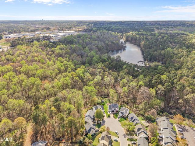 9220 Pennythorne Court, Raleigh, NC 27615