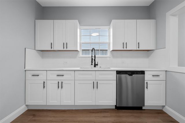 2111A HERRING Avenue, Waco, TX 76708