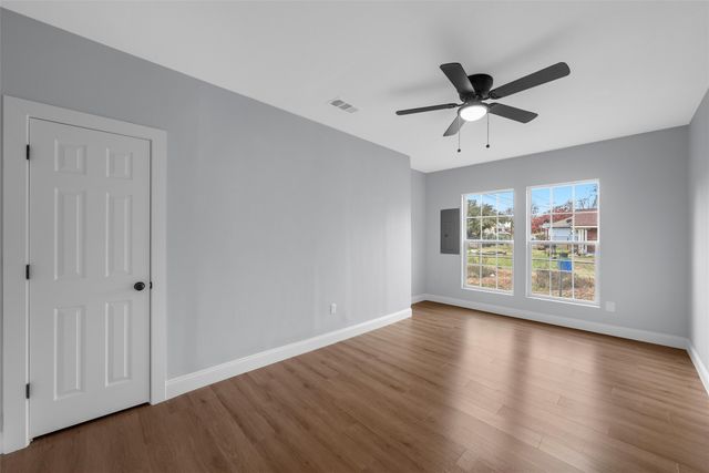 2111A HERRING Avenue, Waco, TX 76708