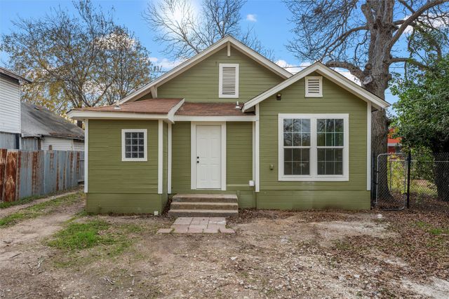 2111A HERRING Avenue, Waco, TX 76708