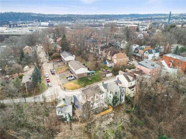 3226-3228 Richardson Avenue, Brighton Heights, PA 15212