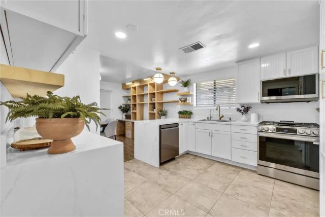 19651 Castellana, Yorba Linda, CA 92886