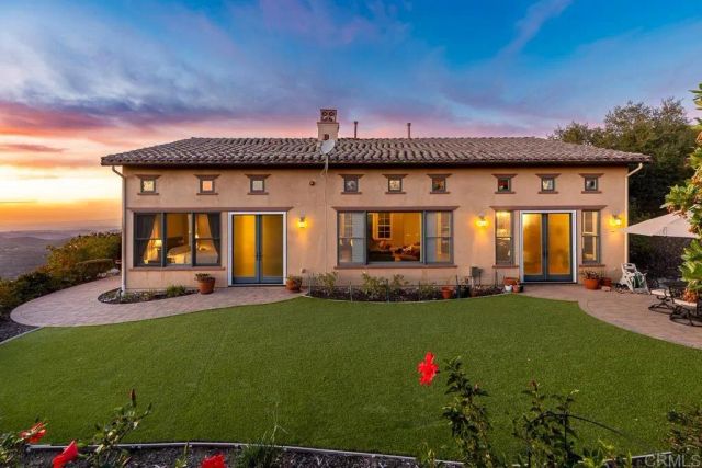 29472 Welk Highland Dr., Escondido, CA 92026